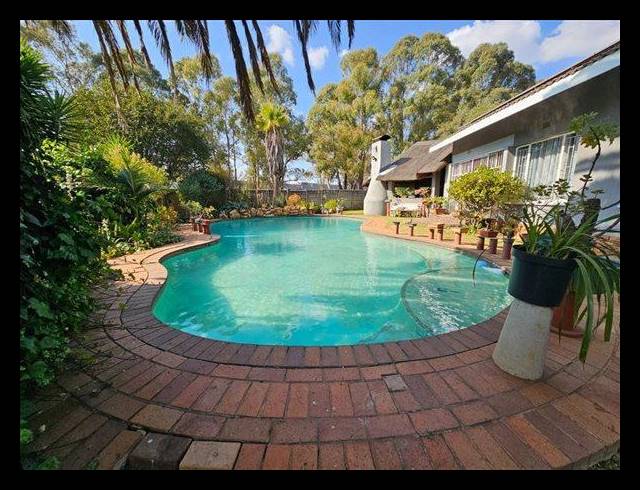 3 BEDROOM HOUSE FOR SALE IN BONAERO PARK